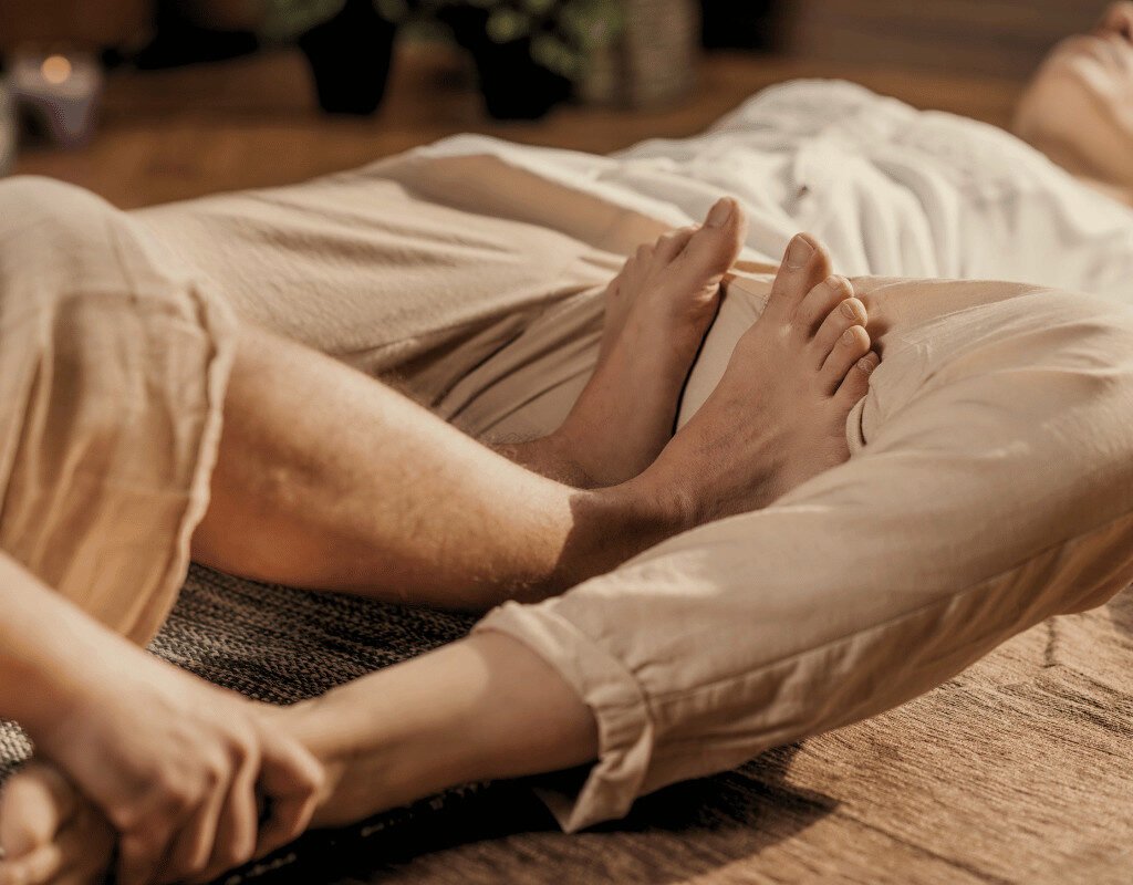 Shiatsu and Thai Massage: Eastern Techniques for Balance and Flexibility by My Bali Healing