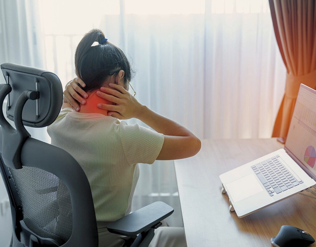 Massage for Office Syndrome: Relieve Neck and Back Pain from Long Hours at the Desk by My Bali Healing